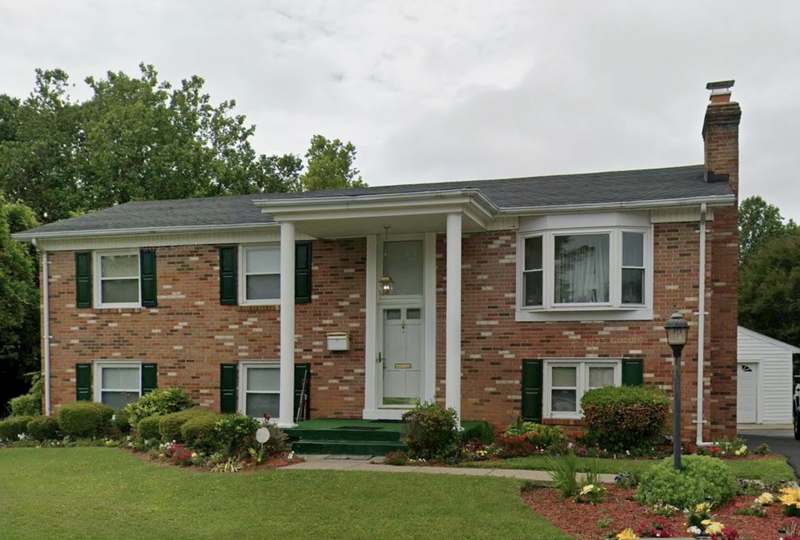 Northern Virginia — Split Level